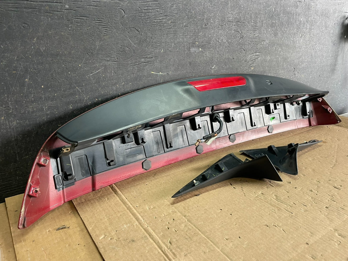 2013 to 2020 Nissan Pathfinder Rear Spoiler Wing Oem AB3087 DG11