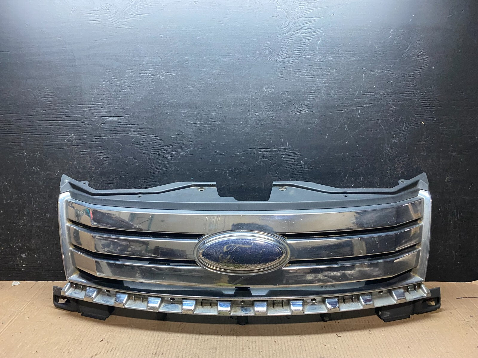 2007 2008 2009 2010 Ford Edge Front Upper Chrome Grill Grille Oem V6922 DG0
