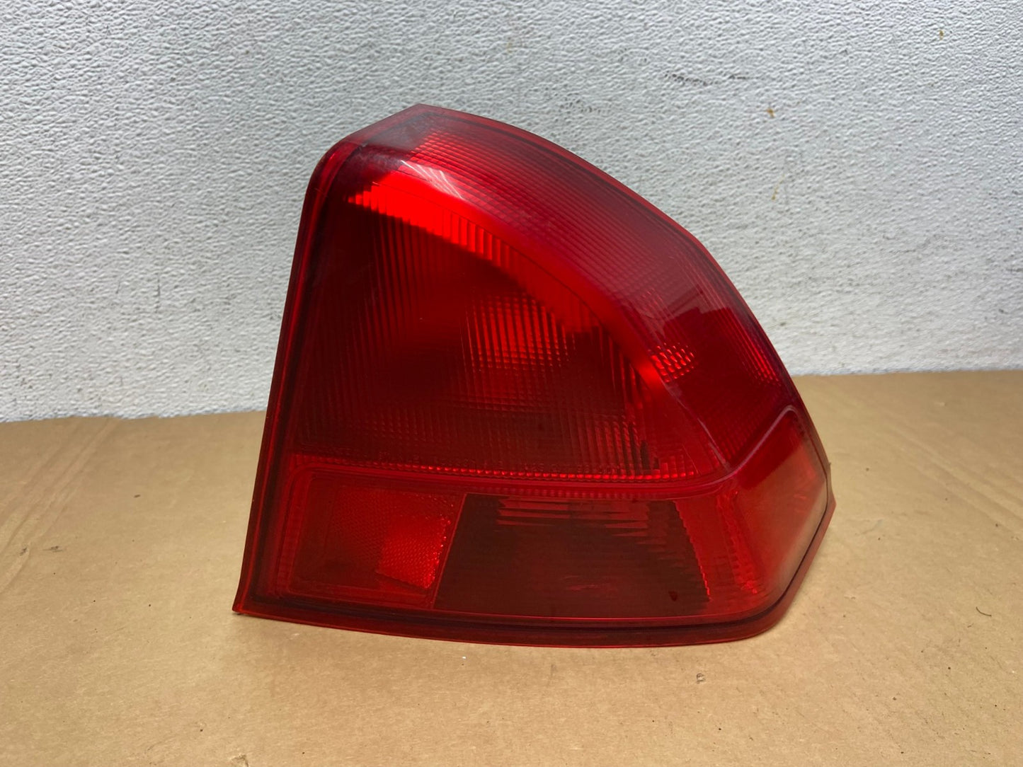 2001 2002 Honda Civic Sedan Right Passenger Rh Side Tail Light AD2580 LK0