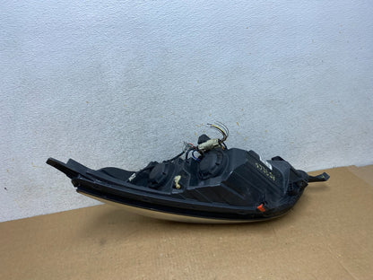 2013 - 2015 Chevrolet Malibu Right Passenger RH Halogen Headlight AI3265 DW7
