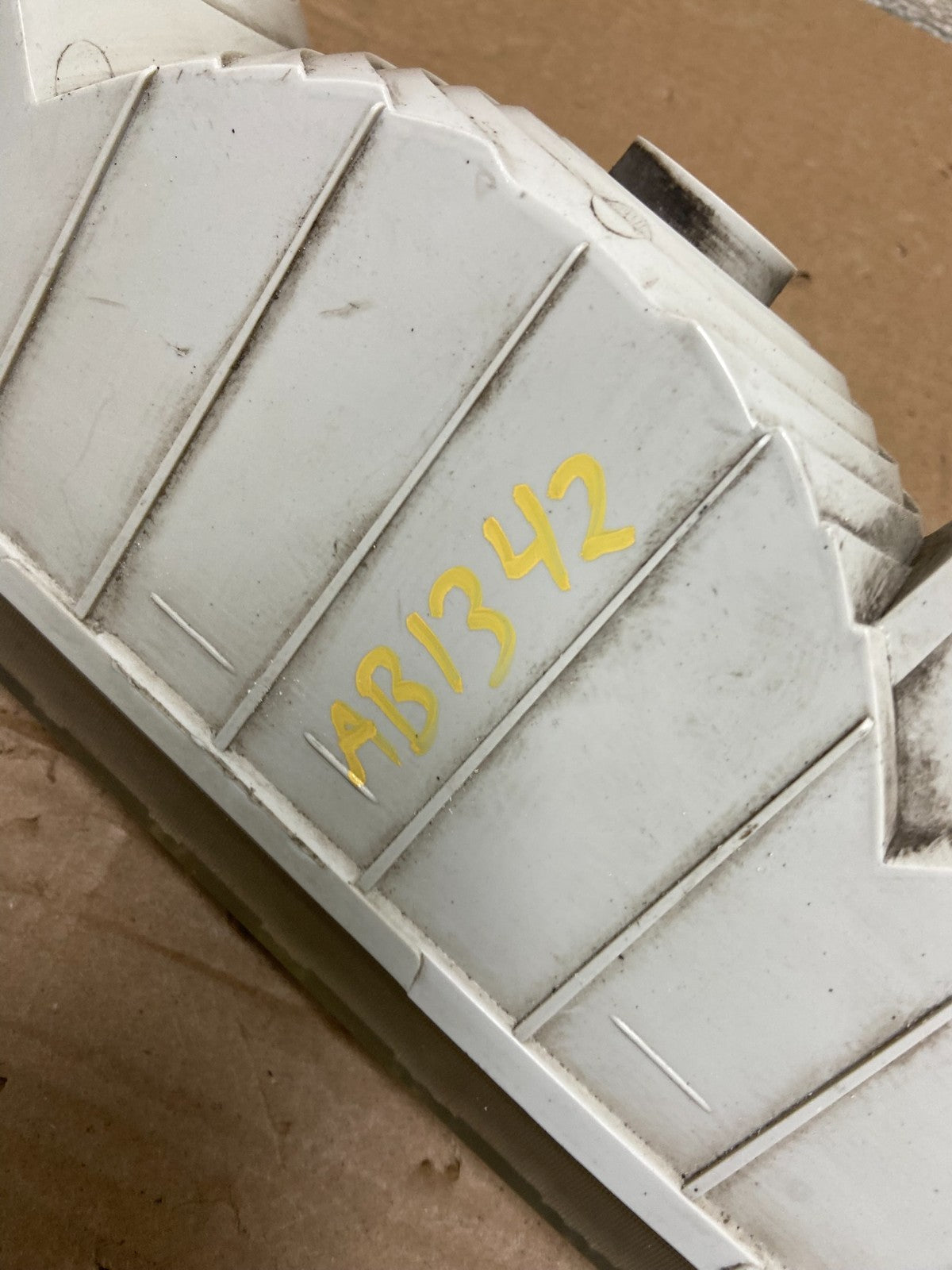 1993 - 1995 Mercury Sable Left Driver LH Side Tail Light AB13428
