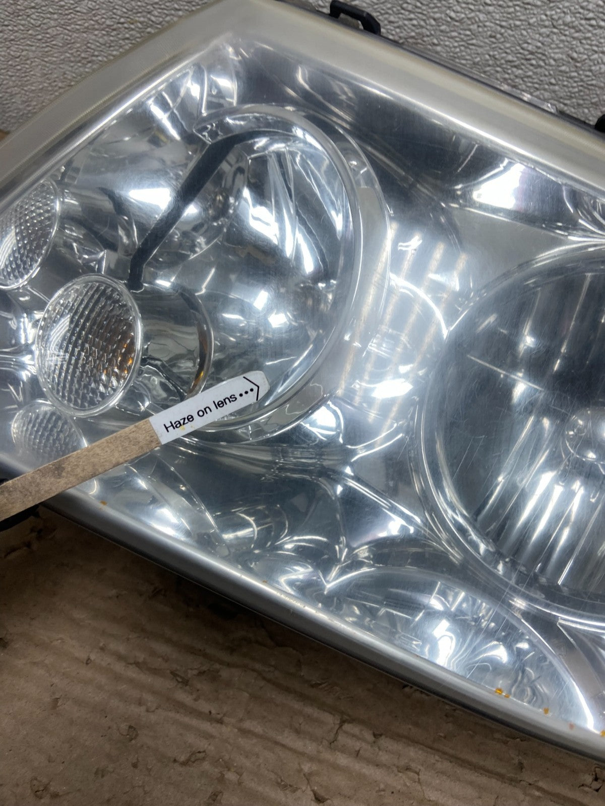 Xenon 2003-2006 Lincoln Navigator Left Driver Side Headlight OEM AB1608 DW4