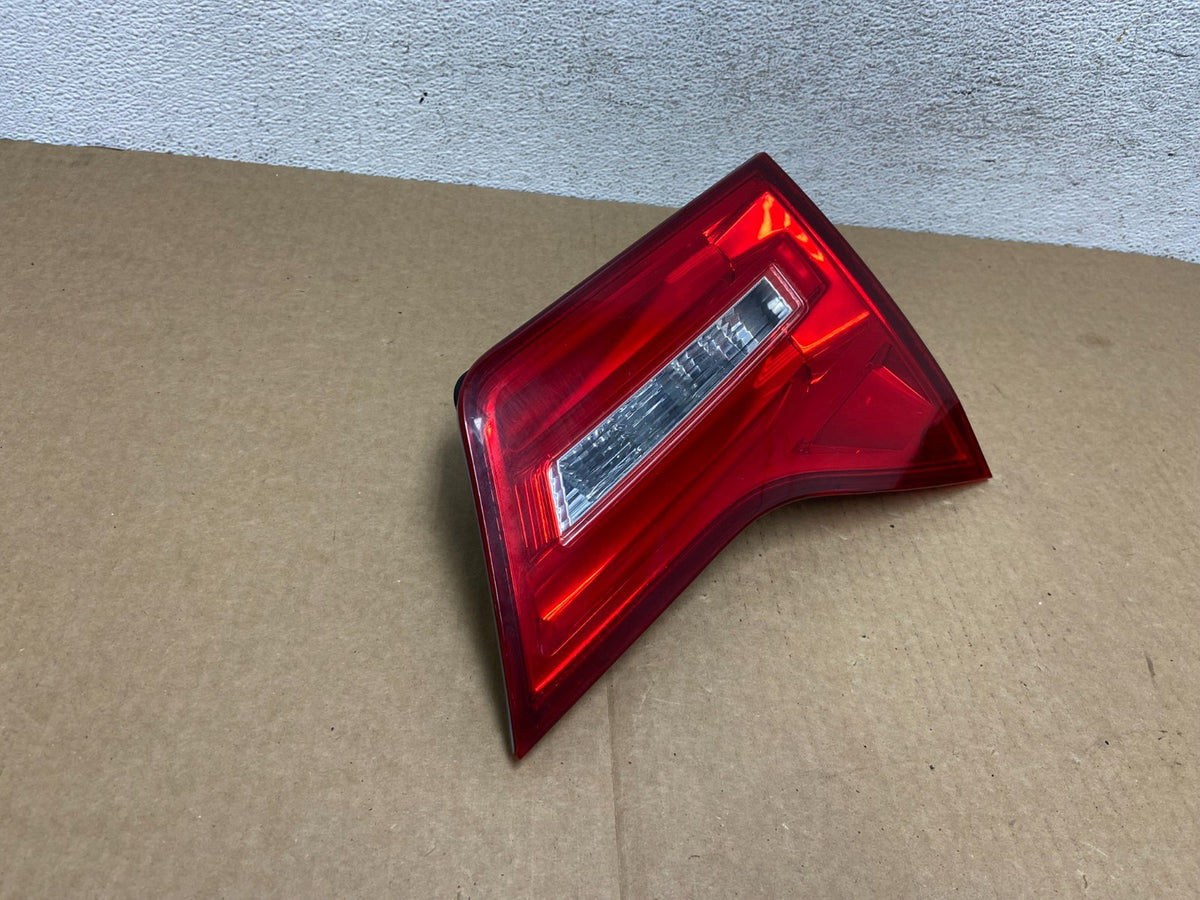 2007 2008 2009 Acura Mdx Right Passenger Rh Side Inner Tail Light AF9519 DW2