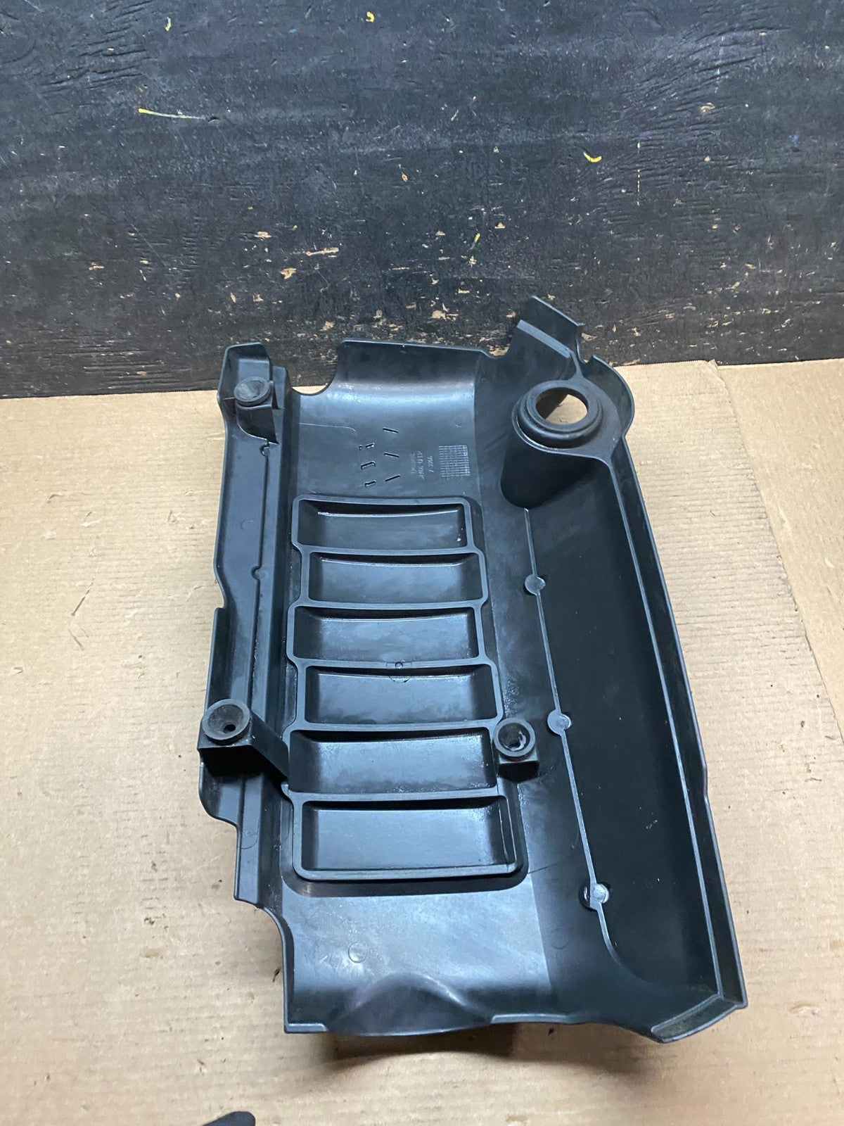 2012 to 2017 Buick Enclave Engine Motor Cover Oem v7061 DG6