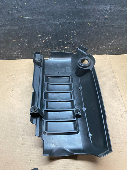 2012 to 2017 Buick Enclave Engine Motor Cover Oem v7061 DG6