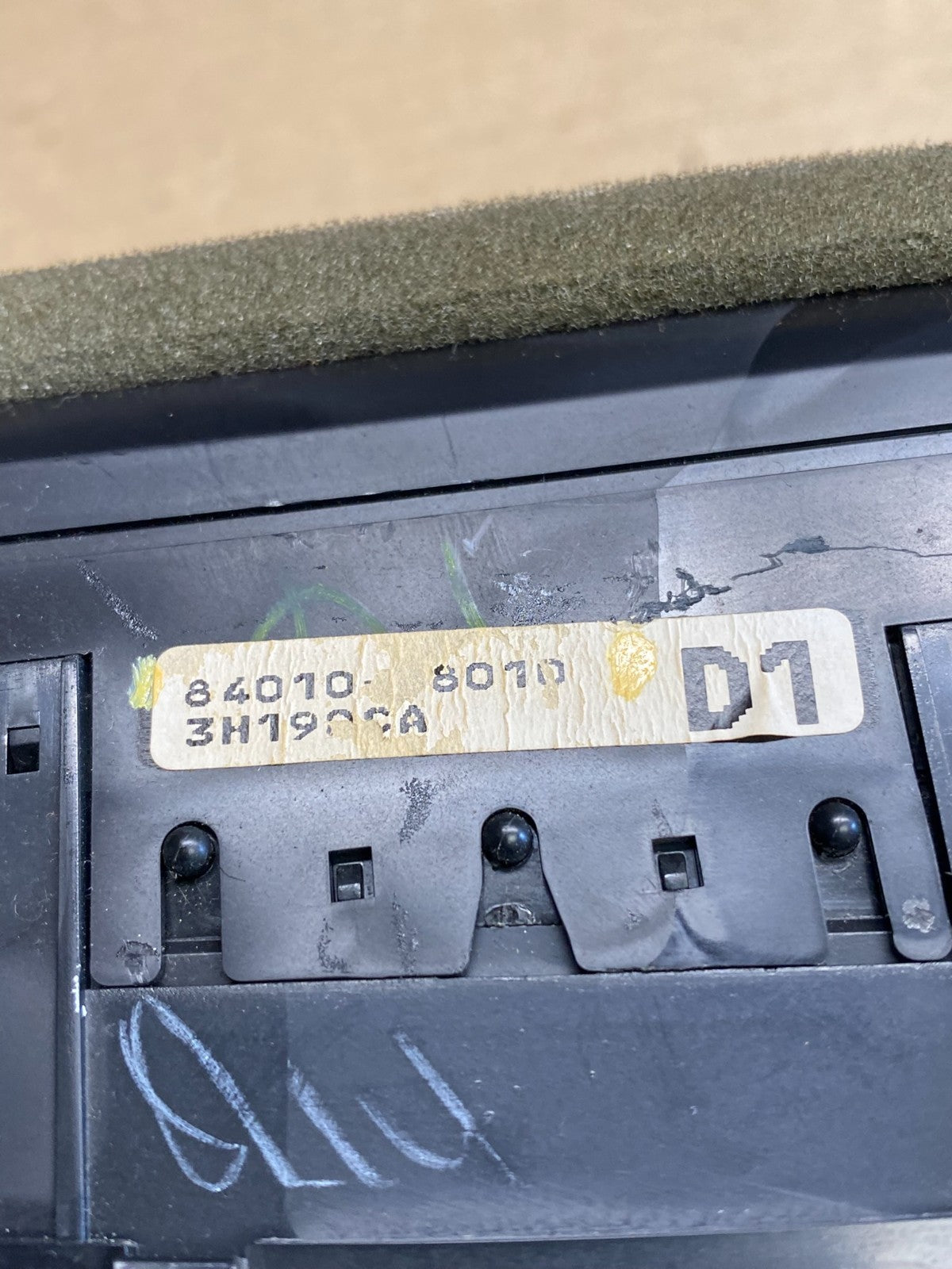 2004-2005 Toyota Sienna AC Climate Heater Temperature Control Air Vent AH3852 DG5