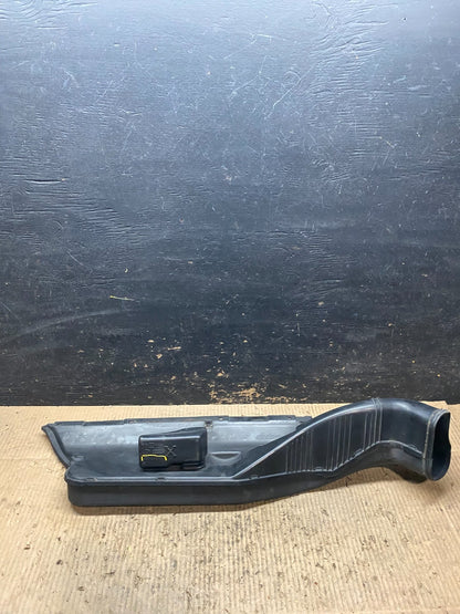 2004 to 2006 Nissan Maxima Upper Air Intake Duct T9801 DG5