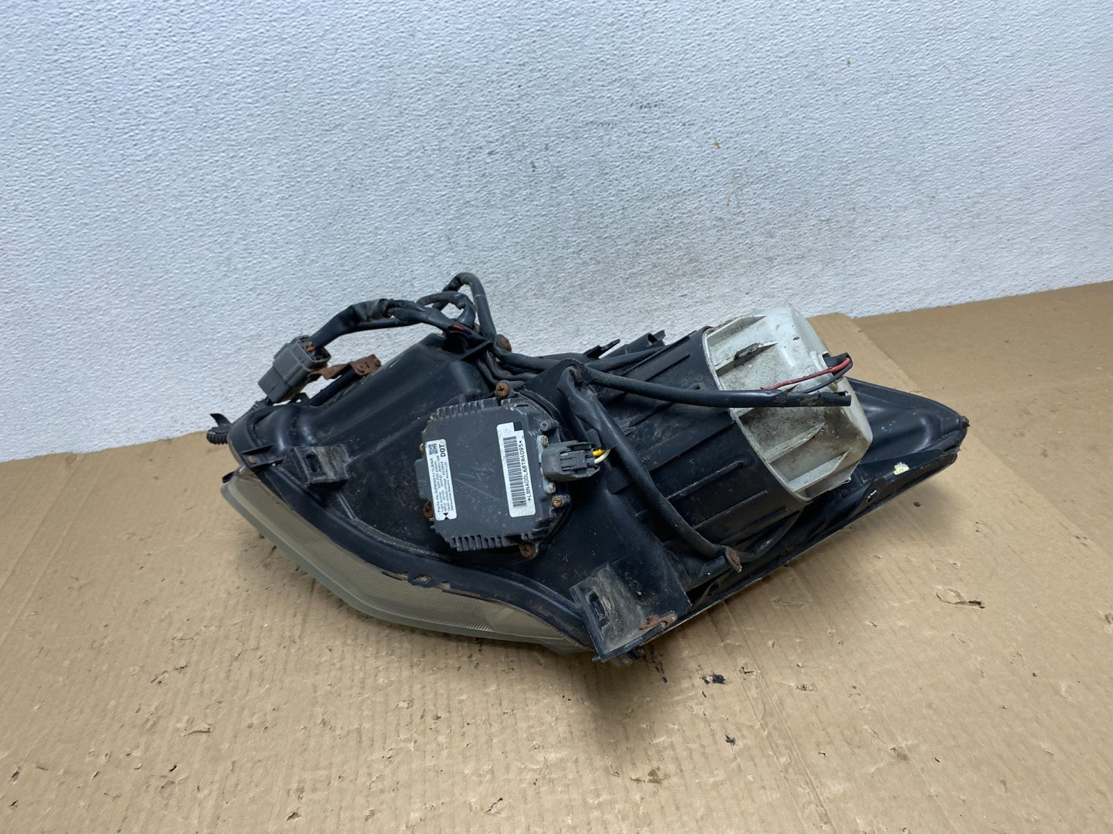 2007 2008 Nissan Maxima Right Passenger RH Headlight Hid Xenon AE9075 DW7