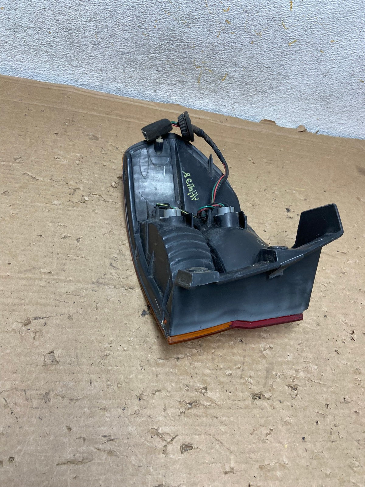 2002 2003 2004 Honda Odyssey Right Passenger Side Tail Light AH9138 LK7