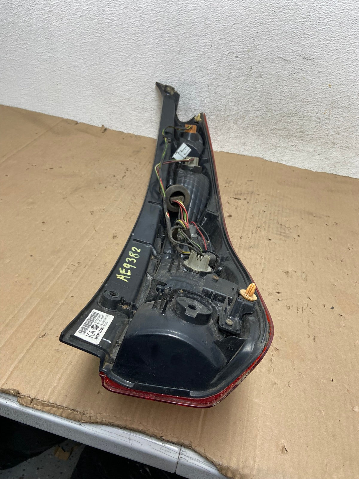 2005 to 2006 Honda Cr-v Crv Left Driver LH Tail Light AE9382 LK5