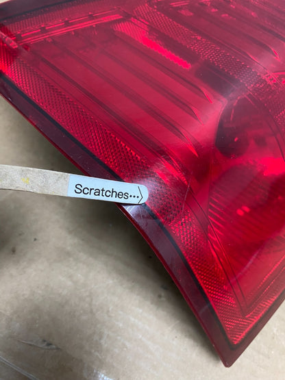 2007 2008 2009 2010 Jeep Grand Cherokee Right Passenger Tail Light Z1329 DW3