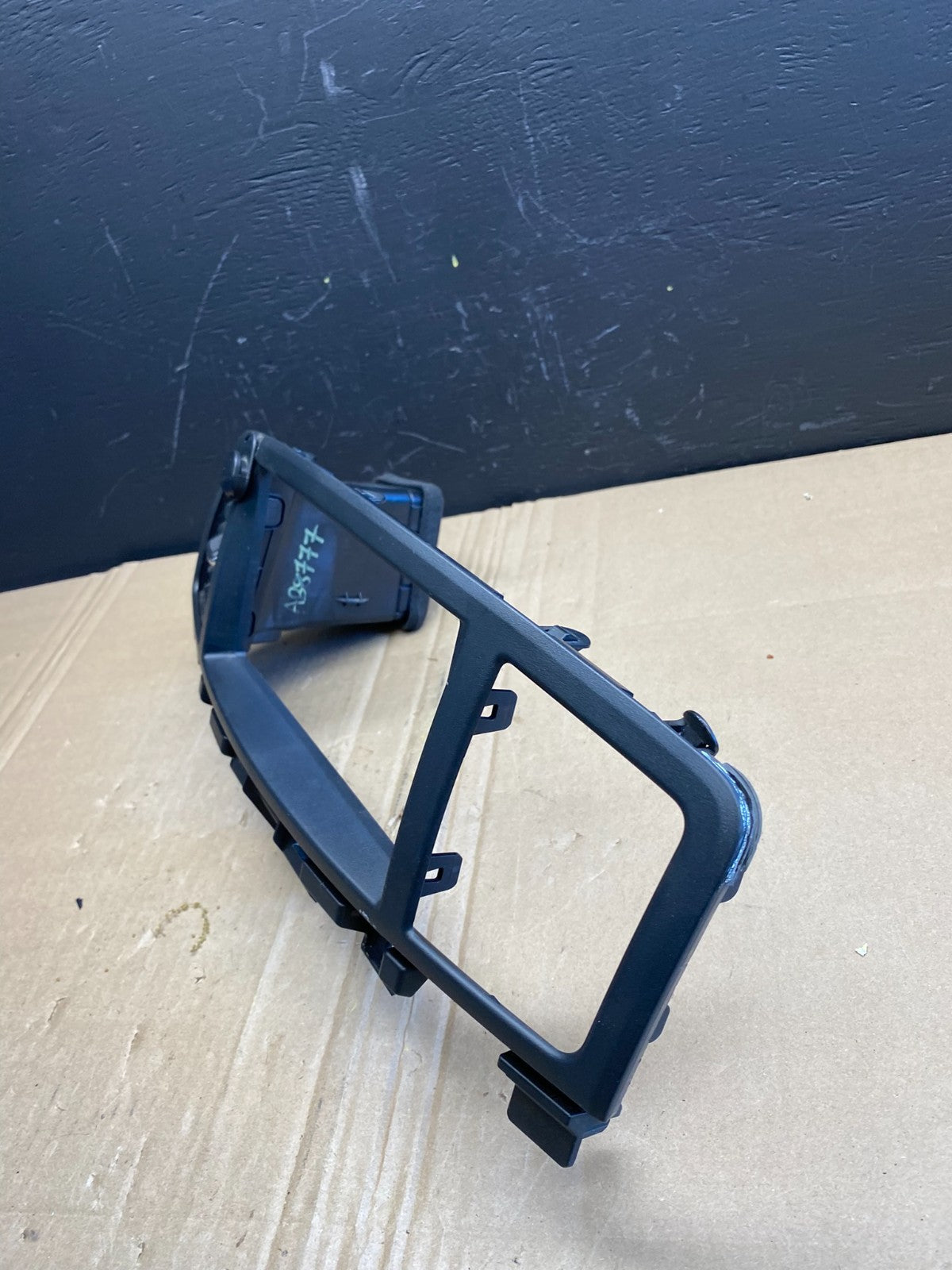 2011 to 2017 Nissan Quest Center Radio Trim Dash Panel Bezel Oem ab8777 DG2