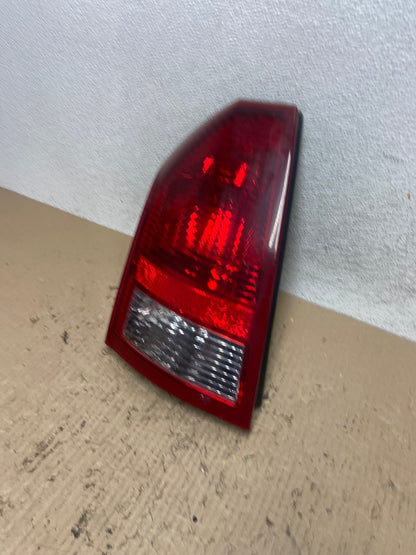 2005 - 2007 Chrysler 300 Left Driver Lh Side Tail Light AF7130 LK1