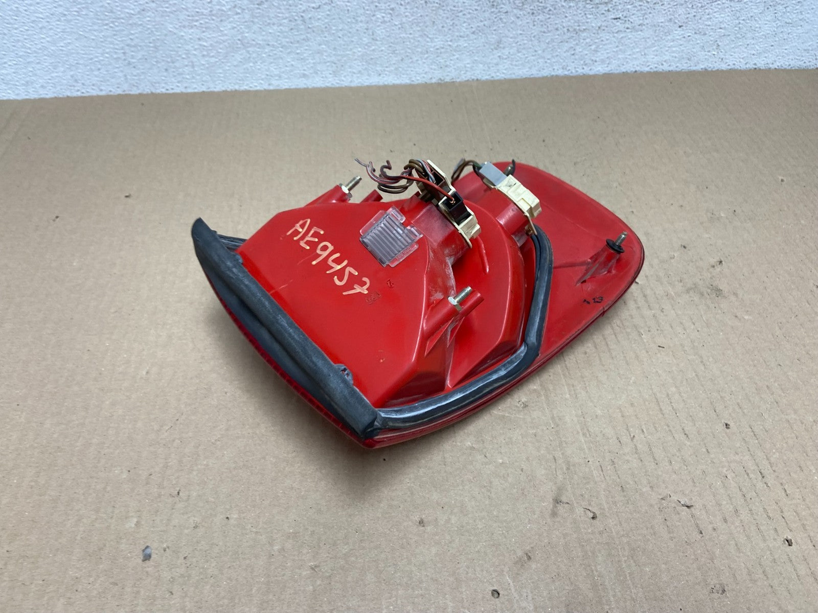 1995 to 1998 Audi A6 SW RH Passenger Side Tail Light AE94573