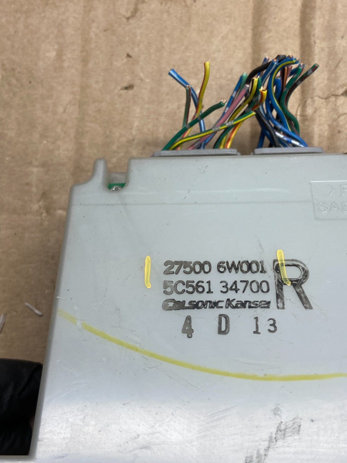 2003-2004 Nissan Pathfinder A/C Heat Temperature Climate Control AD7109 DG5