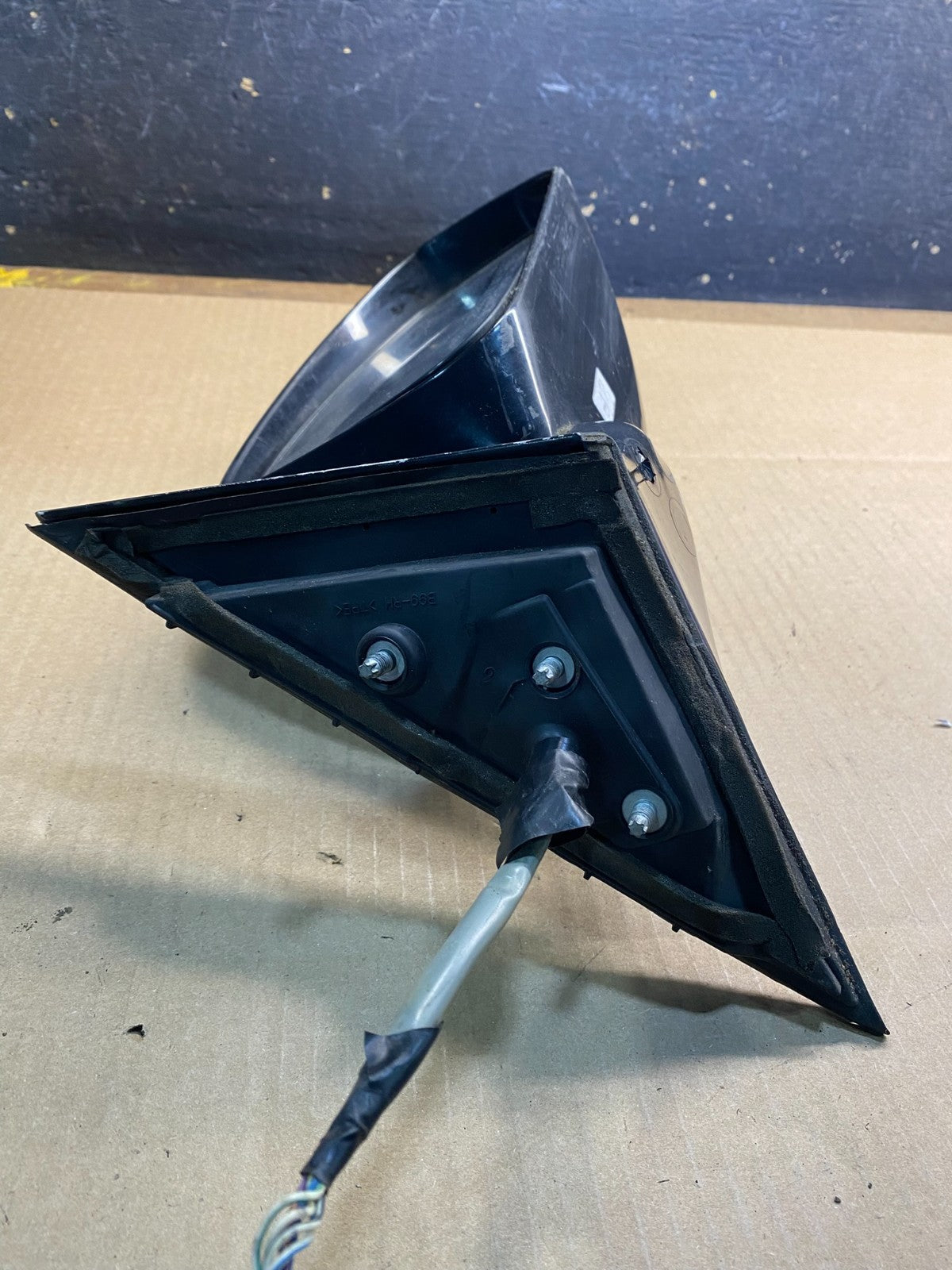 2003 to 2007 Infiniti G35 Right Pasenger RH View Door Mirror z2560 DG4