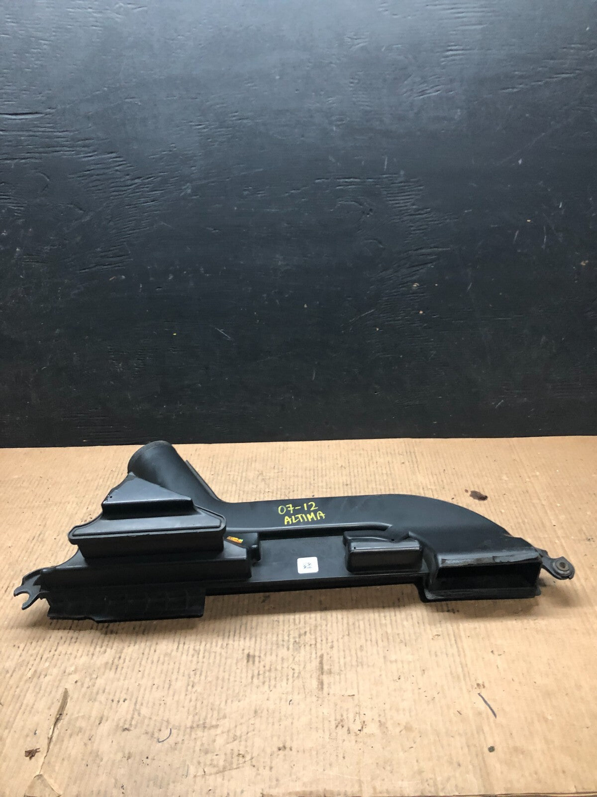 2007 to 2013 Nissan Altima 2.5L Air Duct Tube Resonator 16554-JA000 OEM F6946 DG5