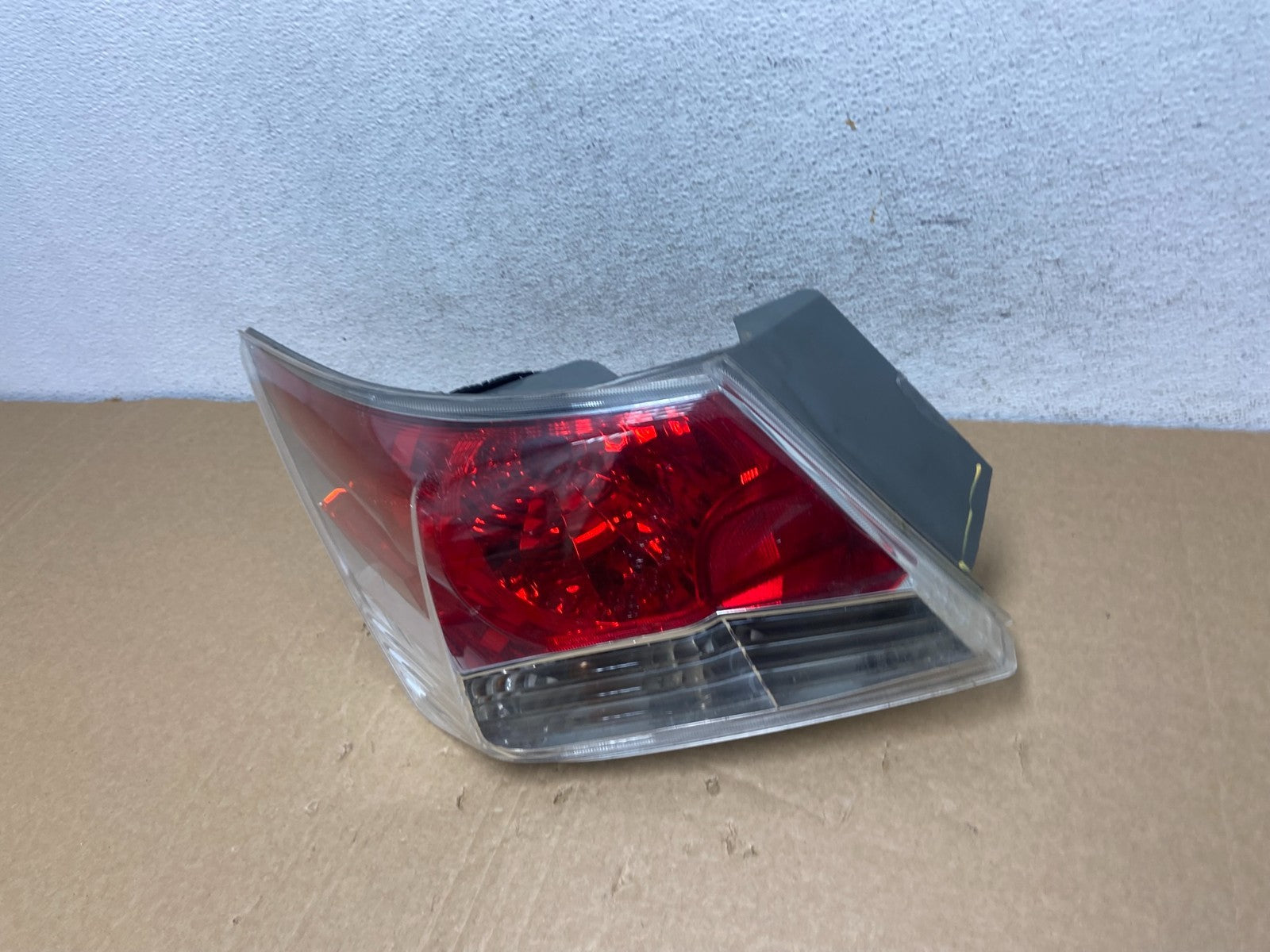2008 to 2012 Honda Accord Sedan Tail light Left Driver LH Side AF7301 DW1