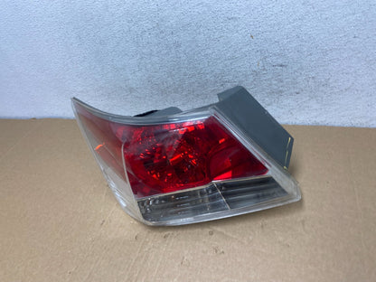 2008 to 2012 Honda Accord Sedan Tail light Left Driver LH Side AF7301 DW1