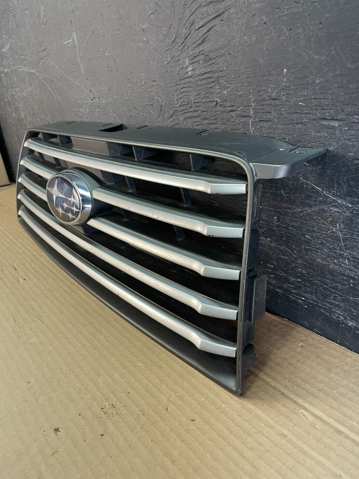 2006 to 2008 Subaru Forester Front Upper Grill Grille AE8720 DG1