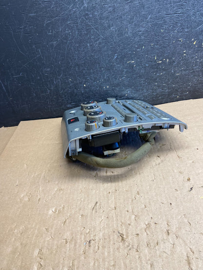 2004 to 2007 Nissan Armada Bose Radio CD Player A/C Climate Control OE AI5917 DG2