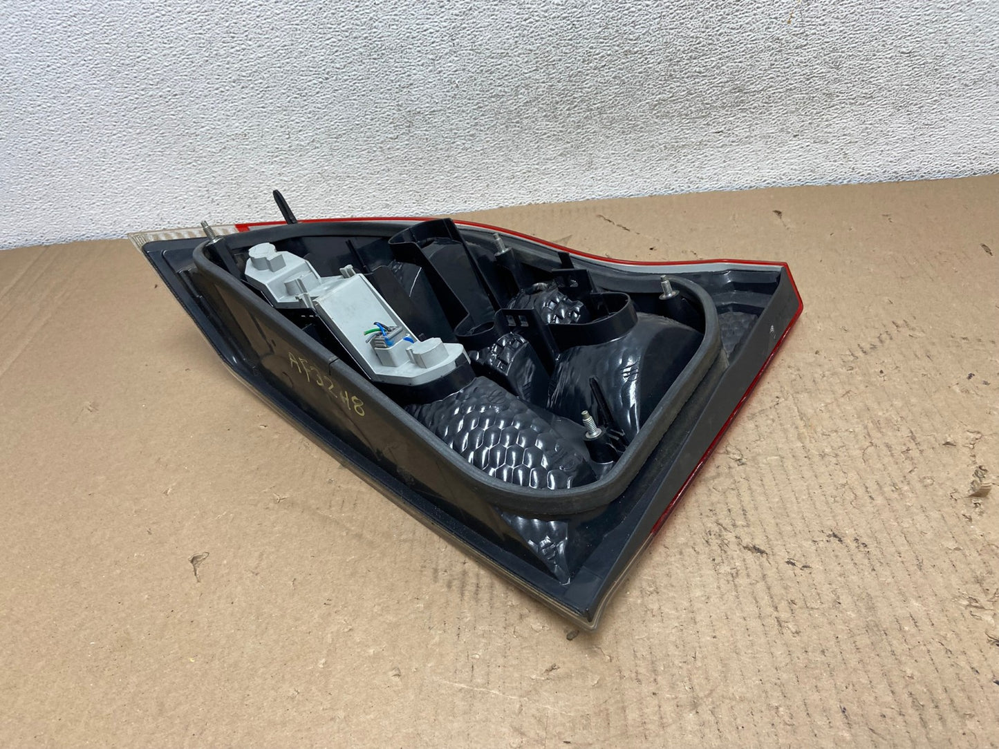 2005 to 2009 Volvo S60 Right Passenger Side Tail Light AF3248 LK5