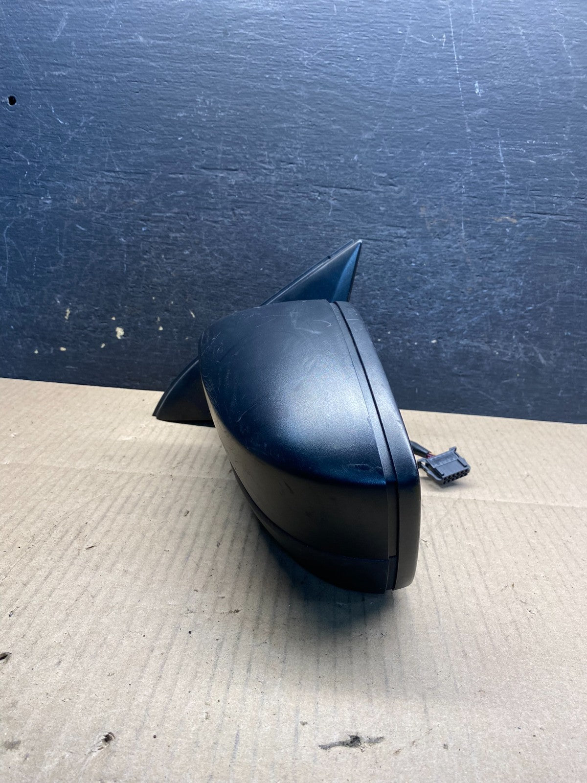 2011-2016 Volkswagen Jetta Sedan Left Driver View Door Mirror AI7325DW12