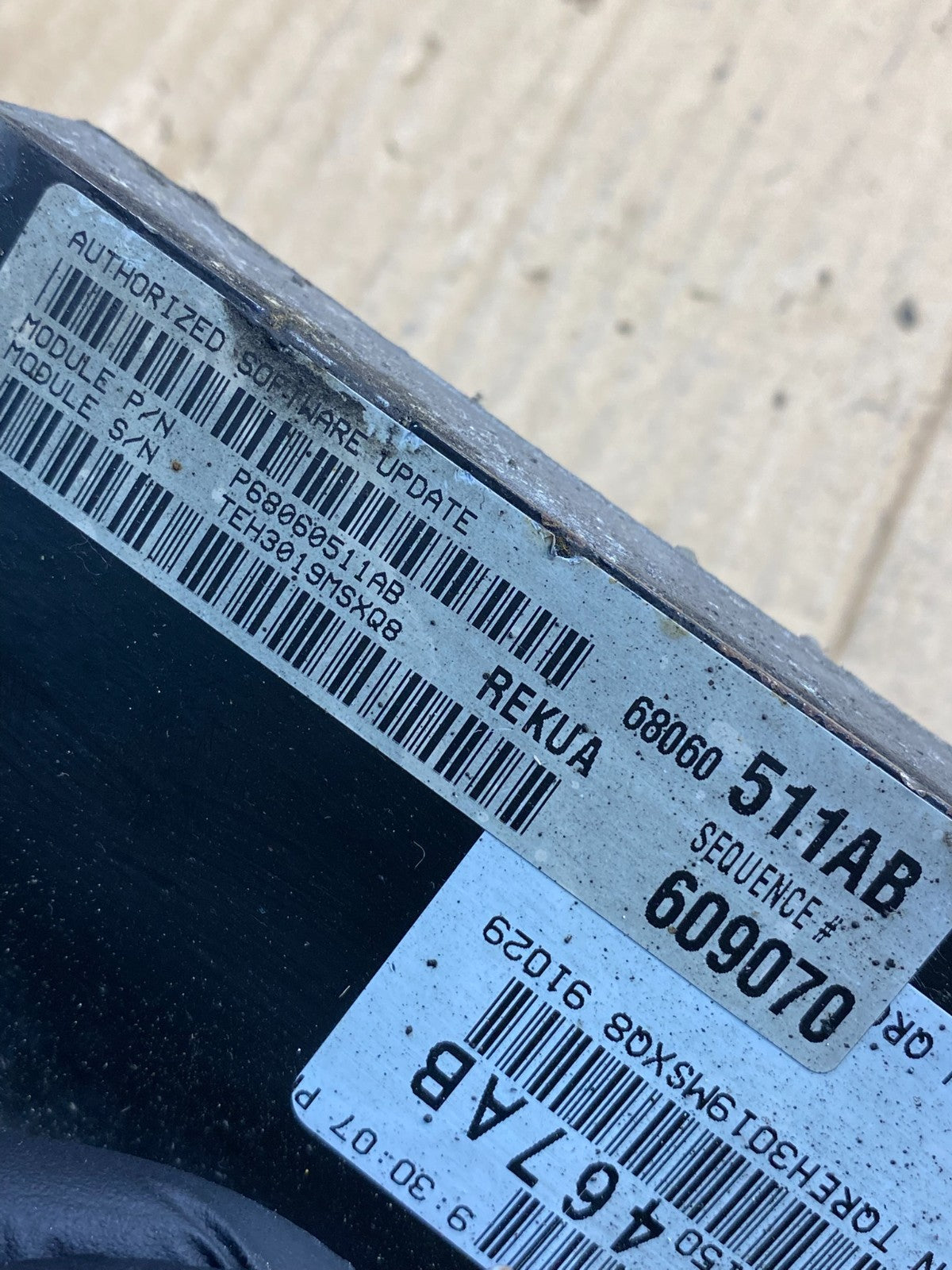 2009 to 2010 Jeep Grand Cherokee Computer Engine Control ECU ECM AI0286 DW2