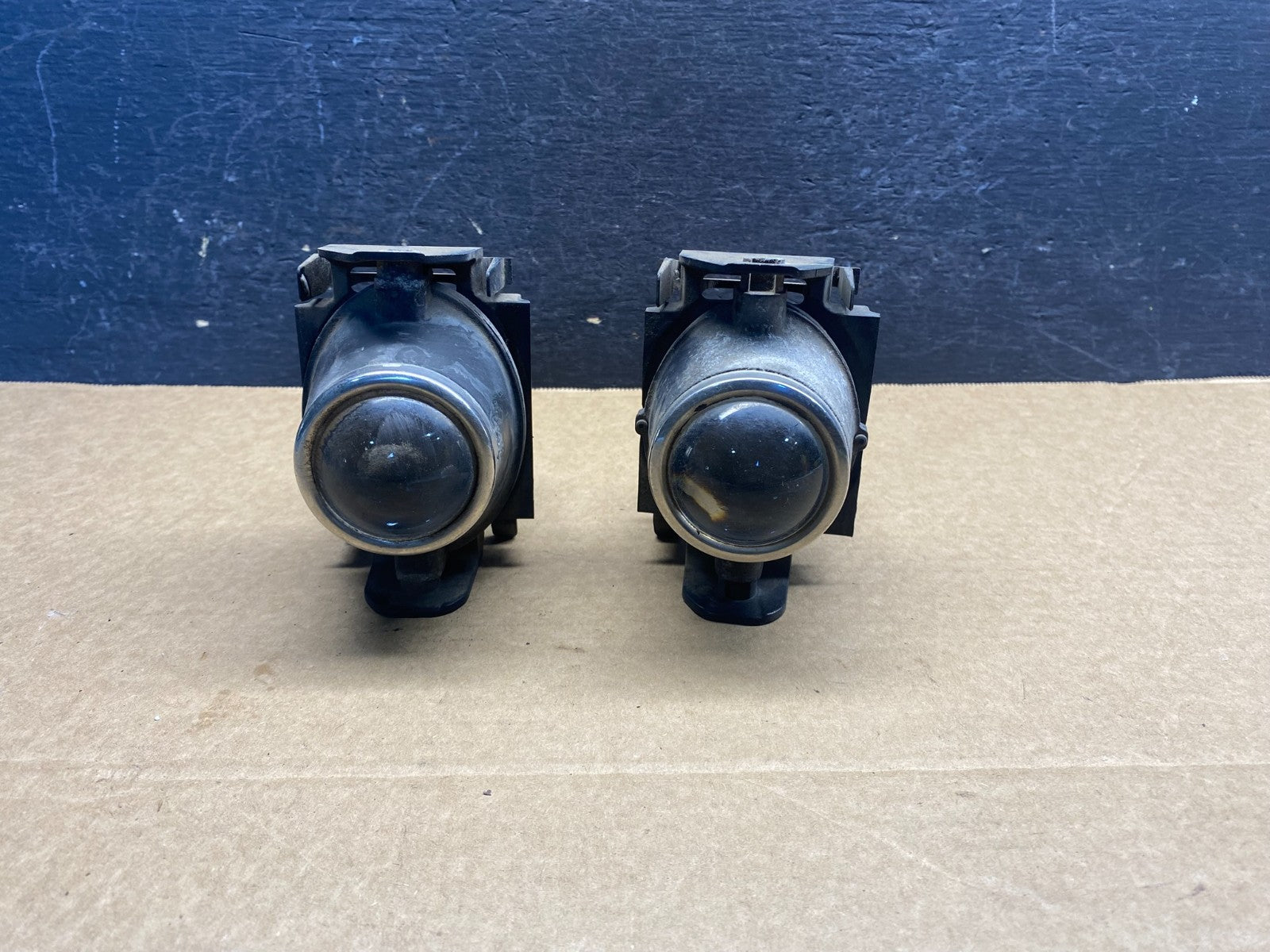 2006-2010 Ford Fusion Front Bumper Left+Right Set Fog Light Bezel Trim af7598 DG0