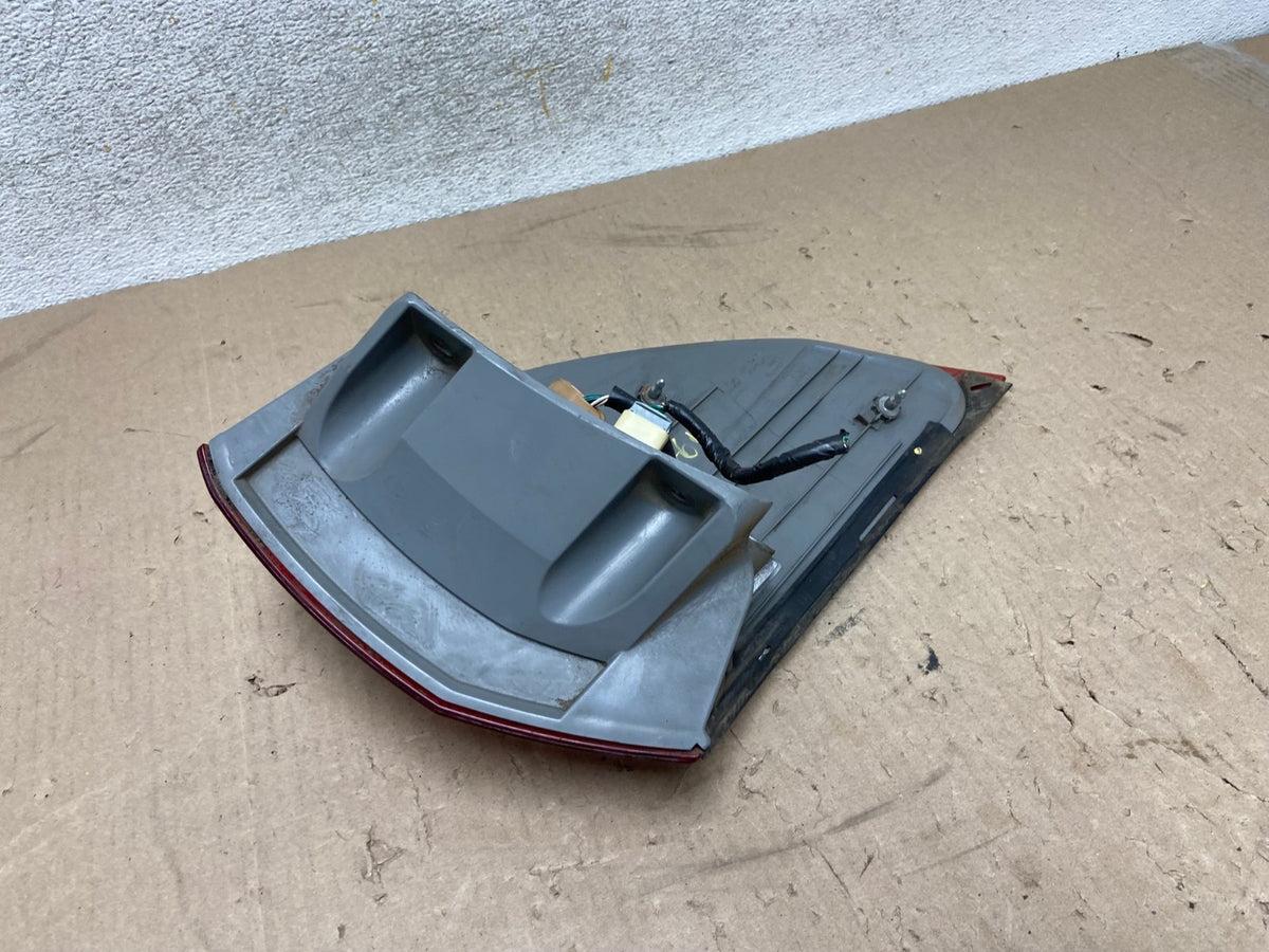 2006 - 2010 Toyota Sienna Right Passenger Side Tail Light AH7610 LK4