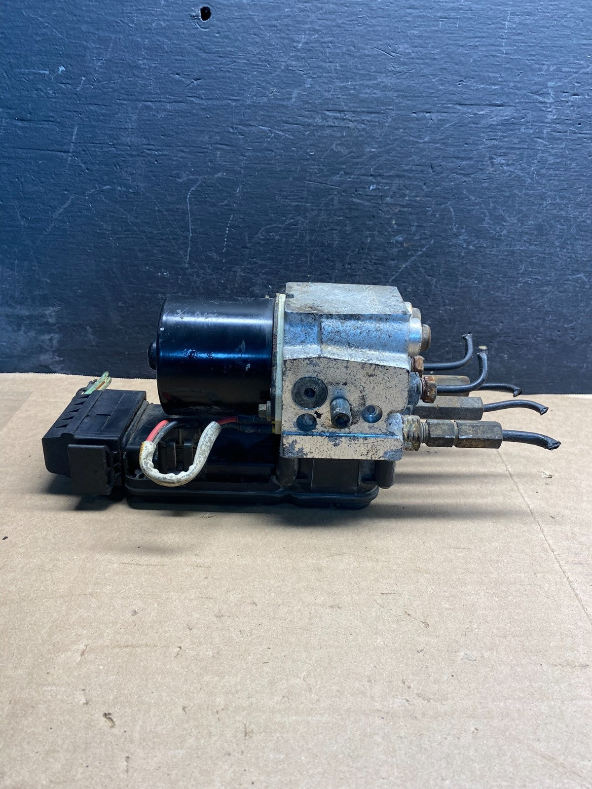 2002 Ford F250 F350 4X4 Engine Control ECU ECM Computer Module ae9984 DG2