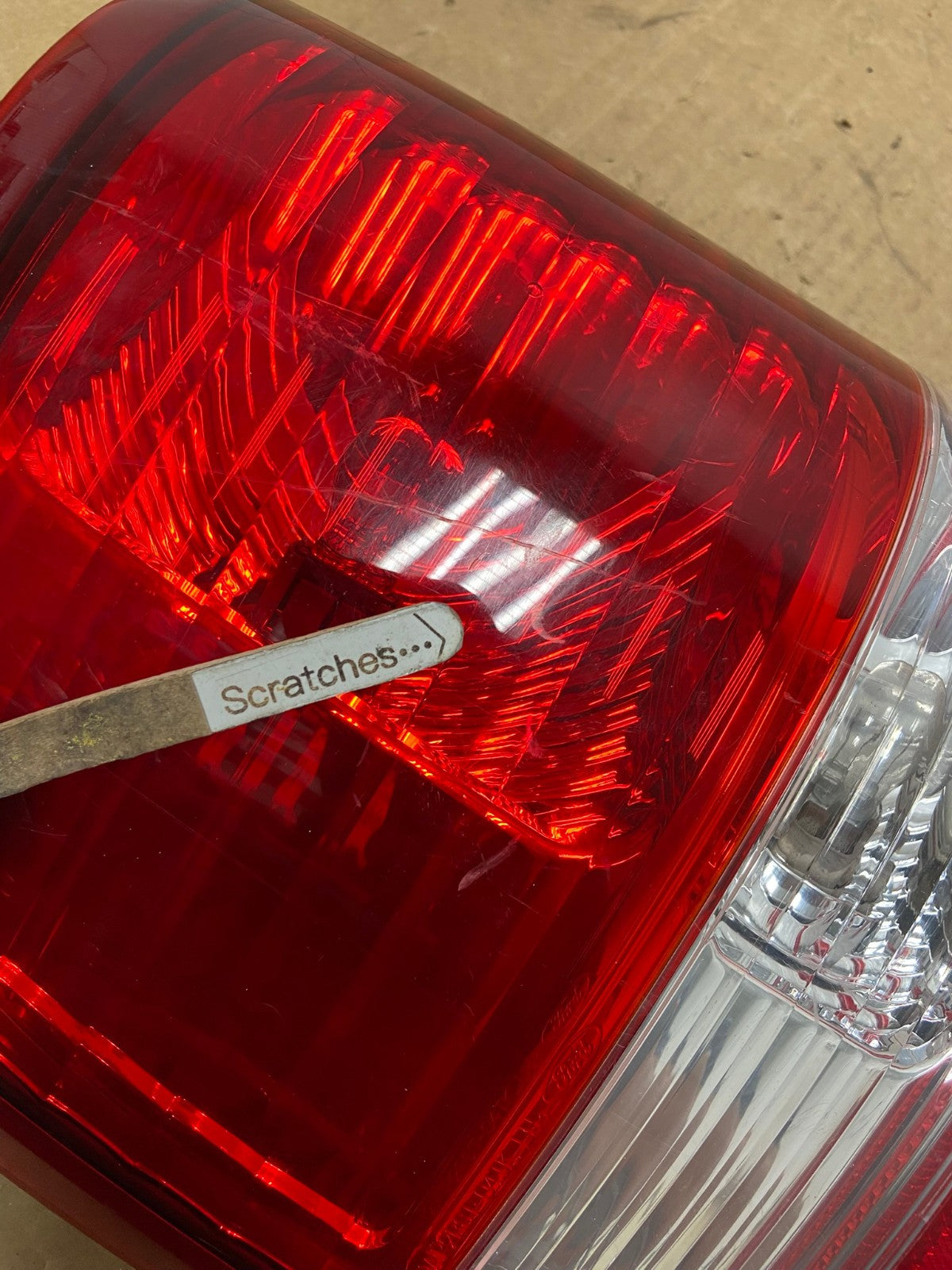 2004 to 2008 Ford F150 F-150 Left Driver LH Side Tail Light AG1098 LK3