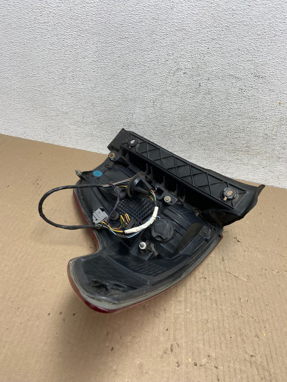 2011 2012 2013 2014 2015 Ford Explorer Left Driver LH Side Tail light AE9655 LK6