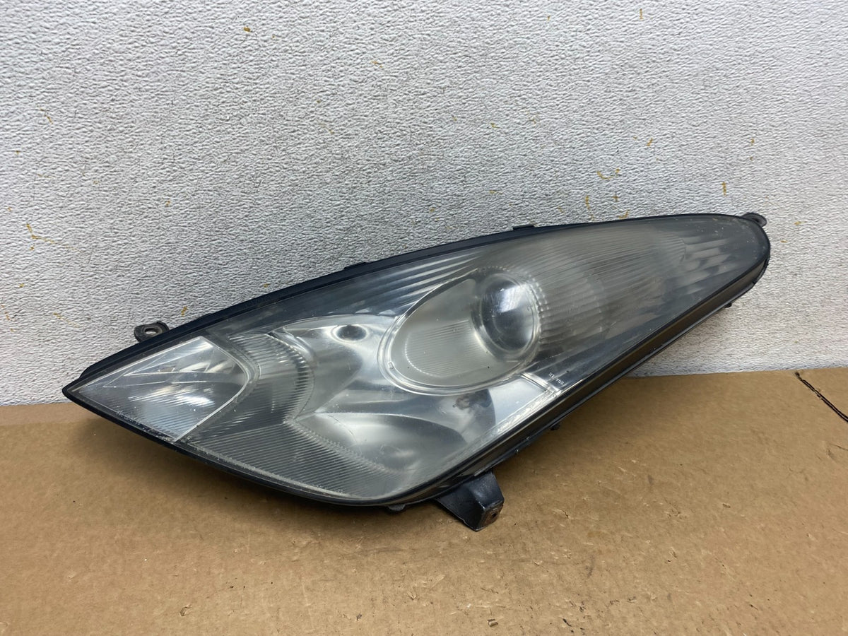 2000 to 2005 Toyota Celica Left Driver LH Halogen Headlight AI3457 DW0