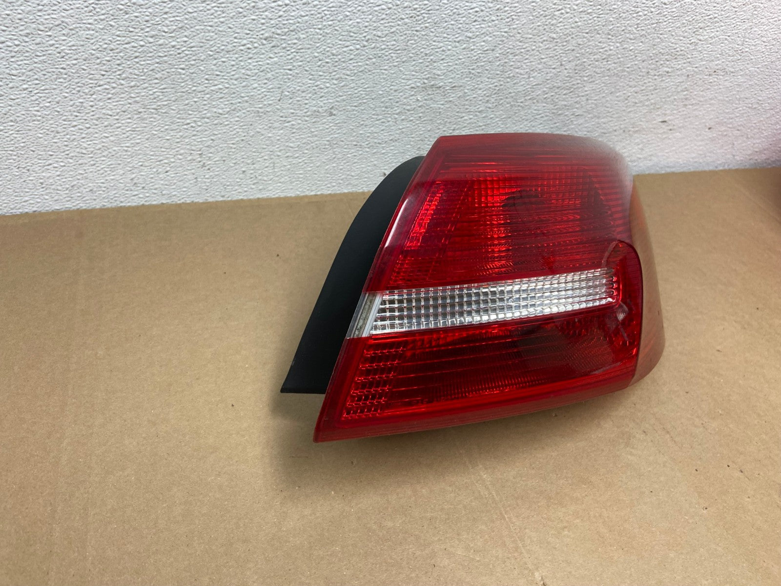 2015-2018 Ford Focus Sedan Halogen Tail Light Right Side Passenger AC5560 LK2