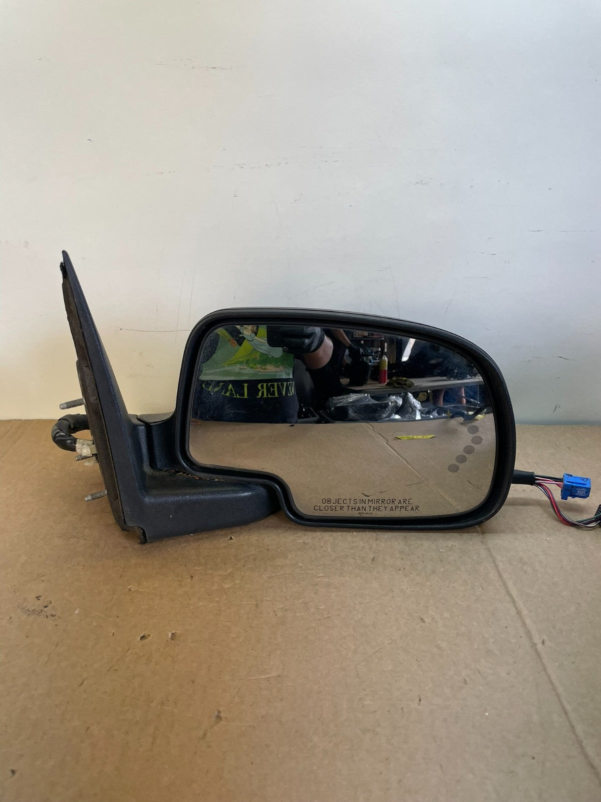2003-2006 Chevrolet Tahoe Suburban Right Passenger Turn Door Mirror AH6181 DW7
