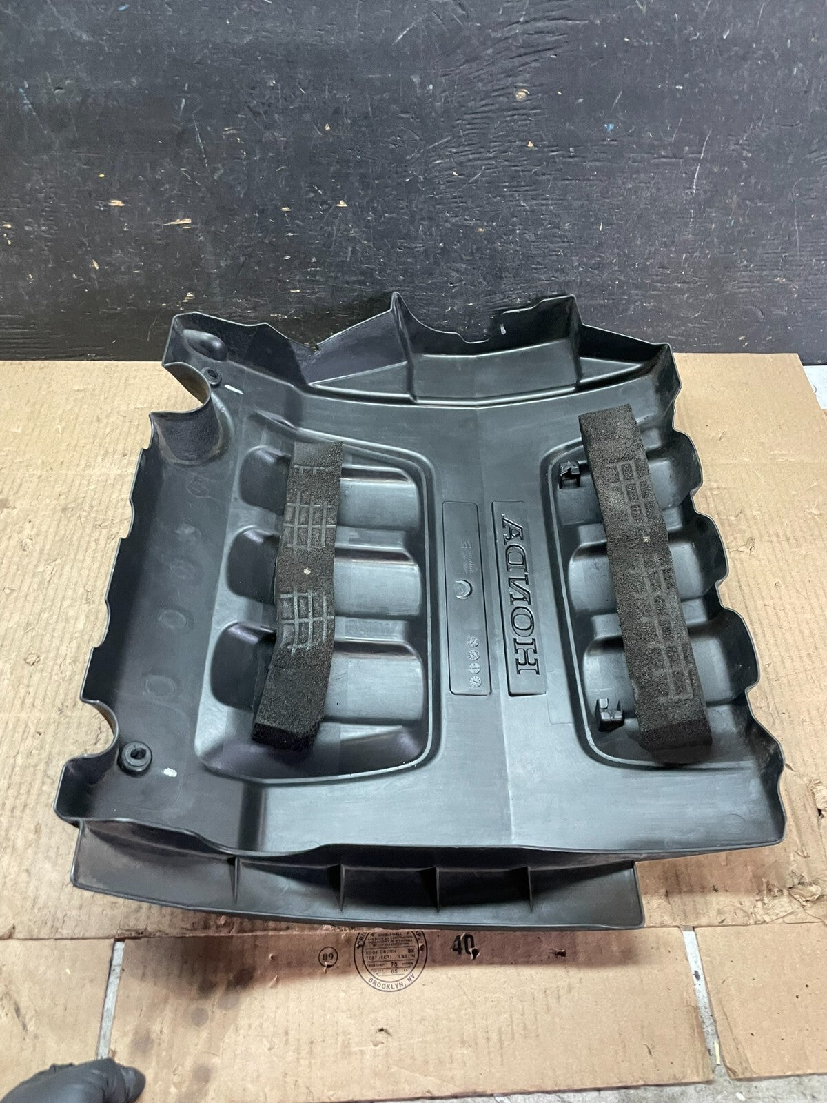 2005 to 2007 Honda Odyssey Black Engine Cover M6080 DG7