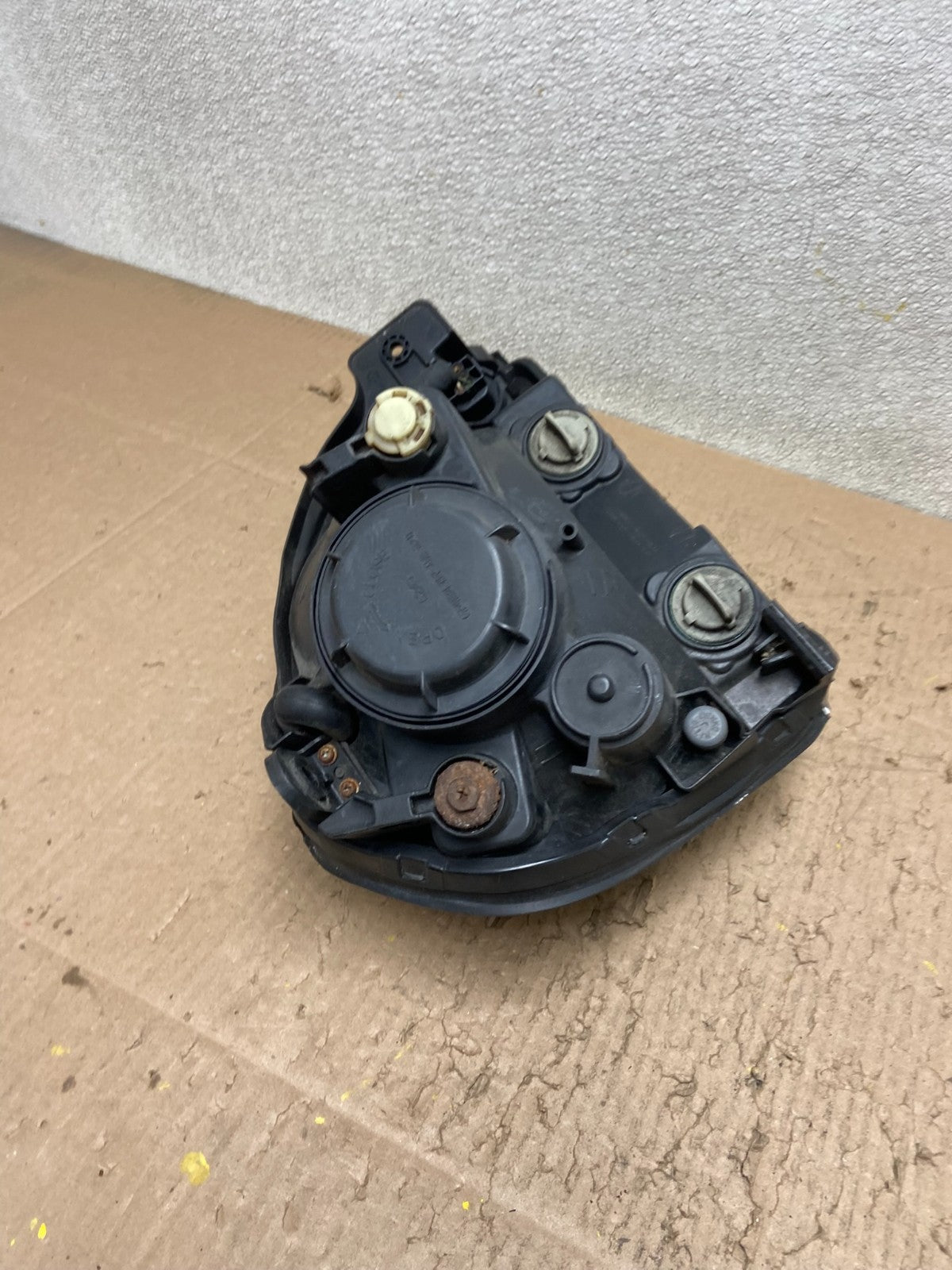 2005 to 2008 Hyundai Tucson Left Driver LH Side Headlight Oem Y3310 DW9