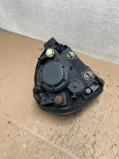 2005 to 2008 Hyundai Tucson Left Driver LH Side Headlight Oem Y3310 DW9