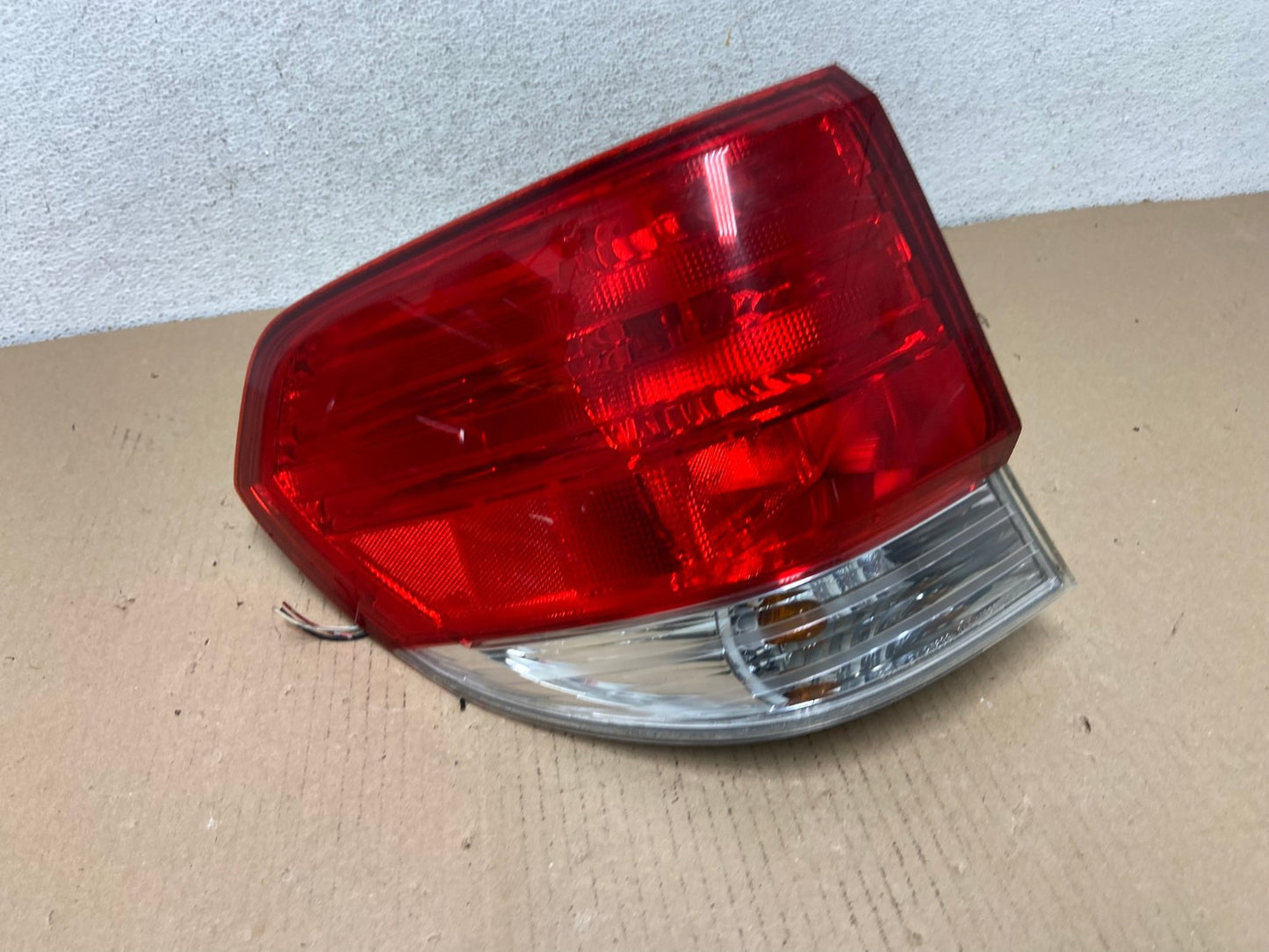2008 2009 2010 Honda Odyssey Left Driver LH Side Tail Light AF3078 LK0