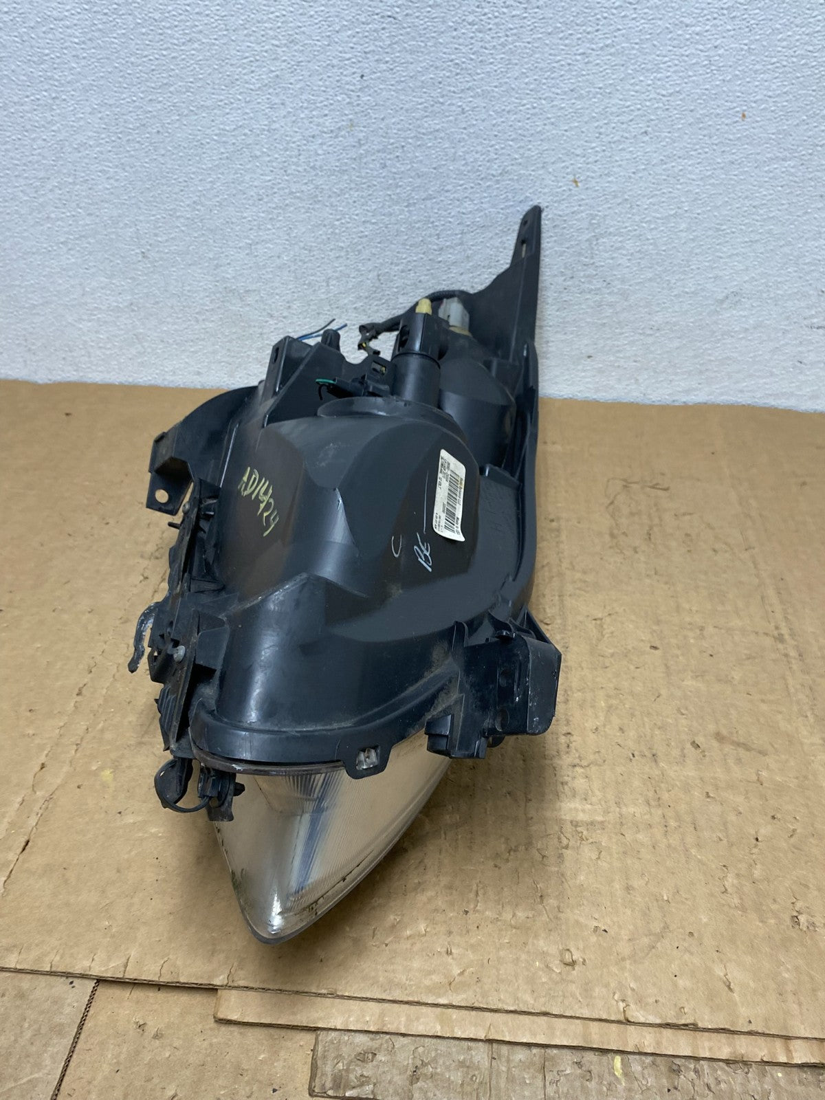 Sedan 2010 2011 2012 Nissan Altima Left Driver Side Headlight AD1424 DW7