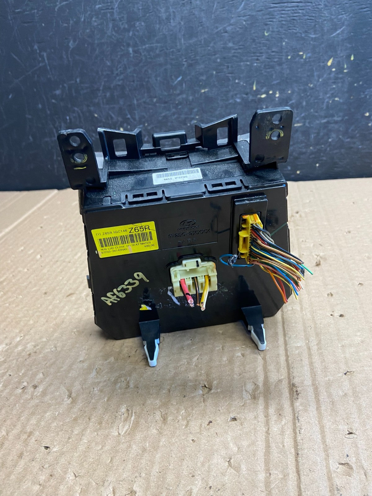 2011 - 2013 Hyundai Elantra Center Heater A/C AC Climate Control Panel AF6339 DG4