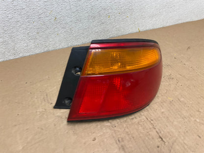 1995 to 1998 Mazda Millenia Right RH Side Tail Light Oem N1284 PS2