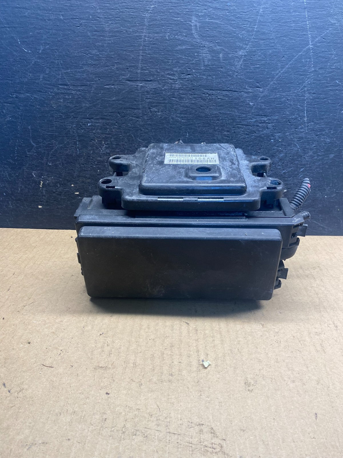 2007 Jeep Commander Fuse Box Relay BCM Body Control Module AG6126 DG5