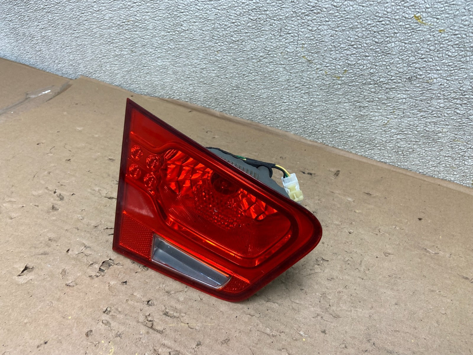 2010 to 2013 Kia Forte Left Driver LH Side Tail Light Inner Oem AB0866 LK1