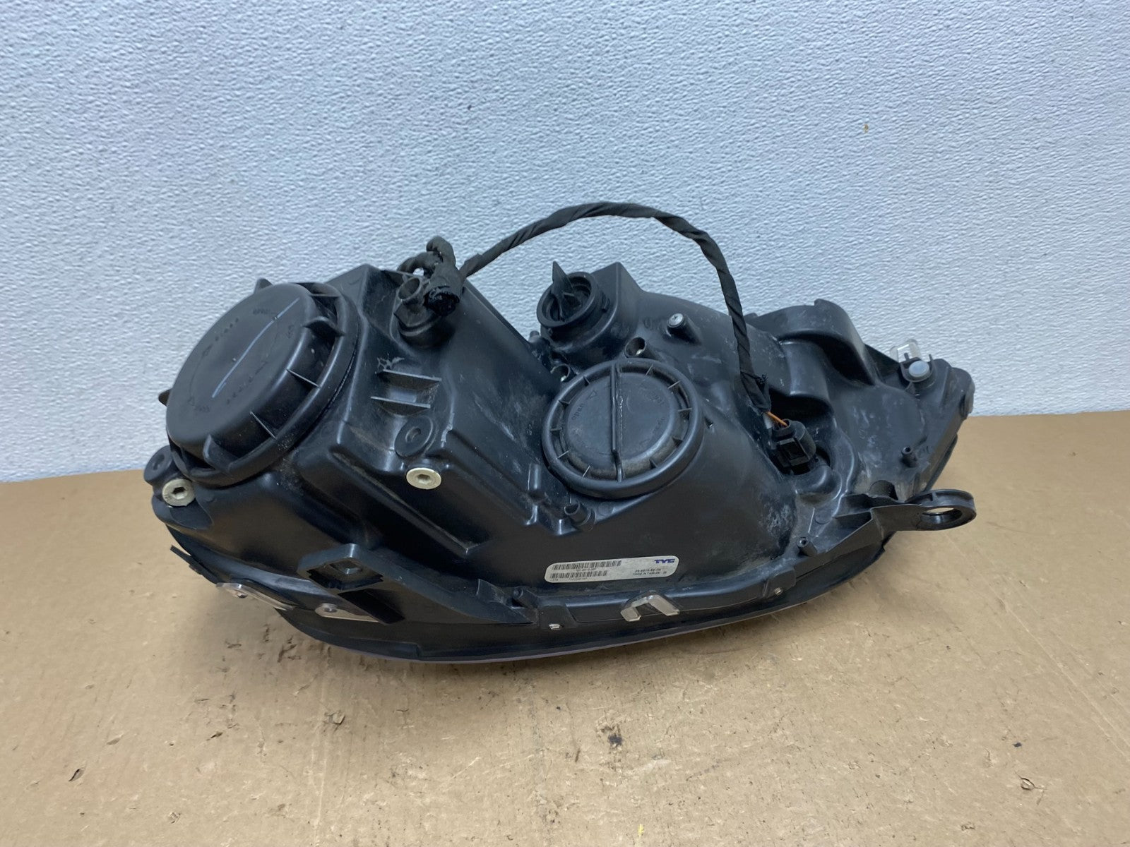 Halogen 2006-2009 Mercedes-Benz ML Class Right Passenger Headlight AC6005 DW4