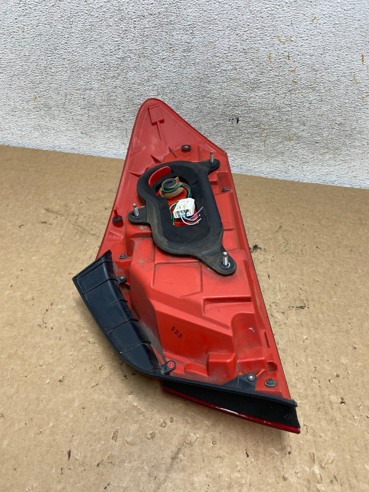 2007 to 2013 Infiniti G35 G37 Sedan Left Driver LH Side Tail Light AI3673 LK5