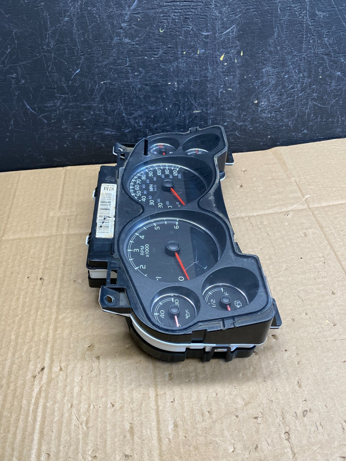 2007 2012 GMC Yukon Tahoe Sierra Speedometer Cluster Gauge AC9417 DG1
