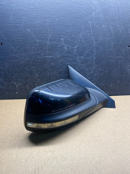 2011 to 2015 Ford Explorer Right Passenger View Door Mirror AG6019 DW1