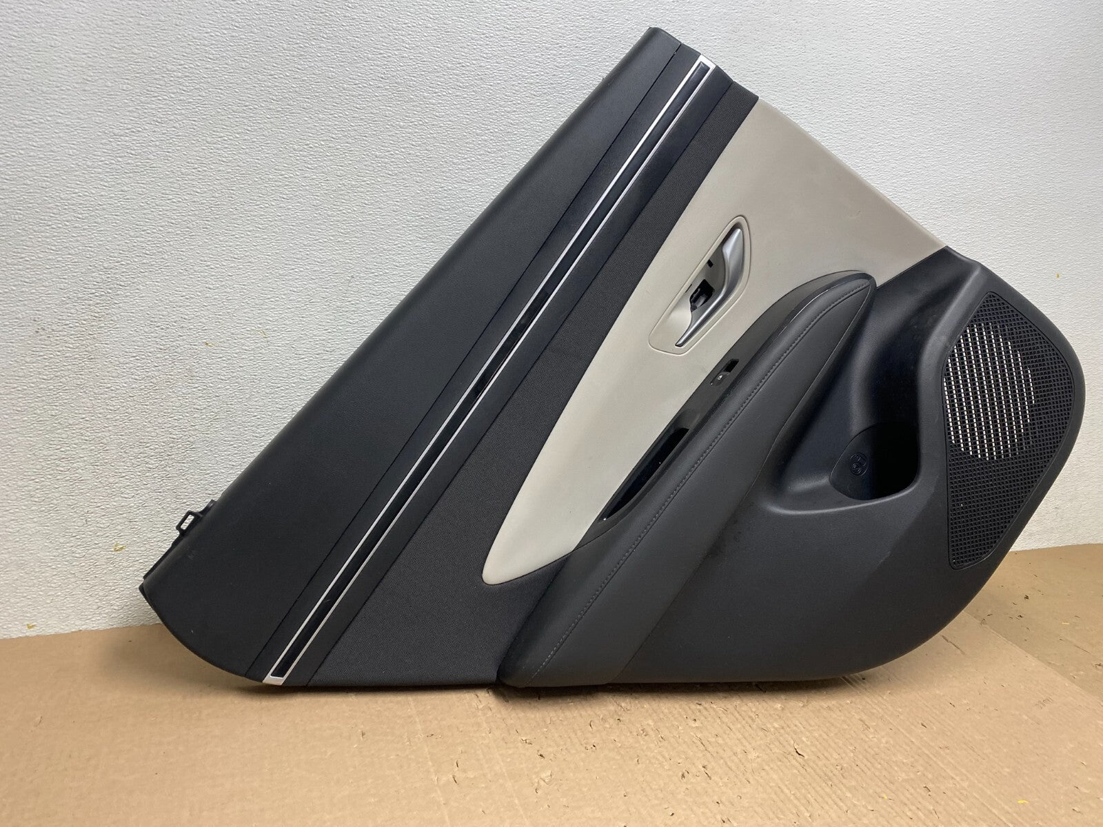 2022 to 2024 Hyundai Tucson Rear Left Driver LH Side Door Trim Panel J8124 DG2